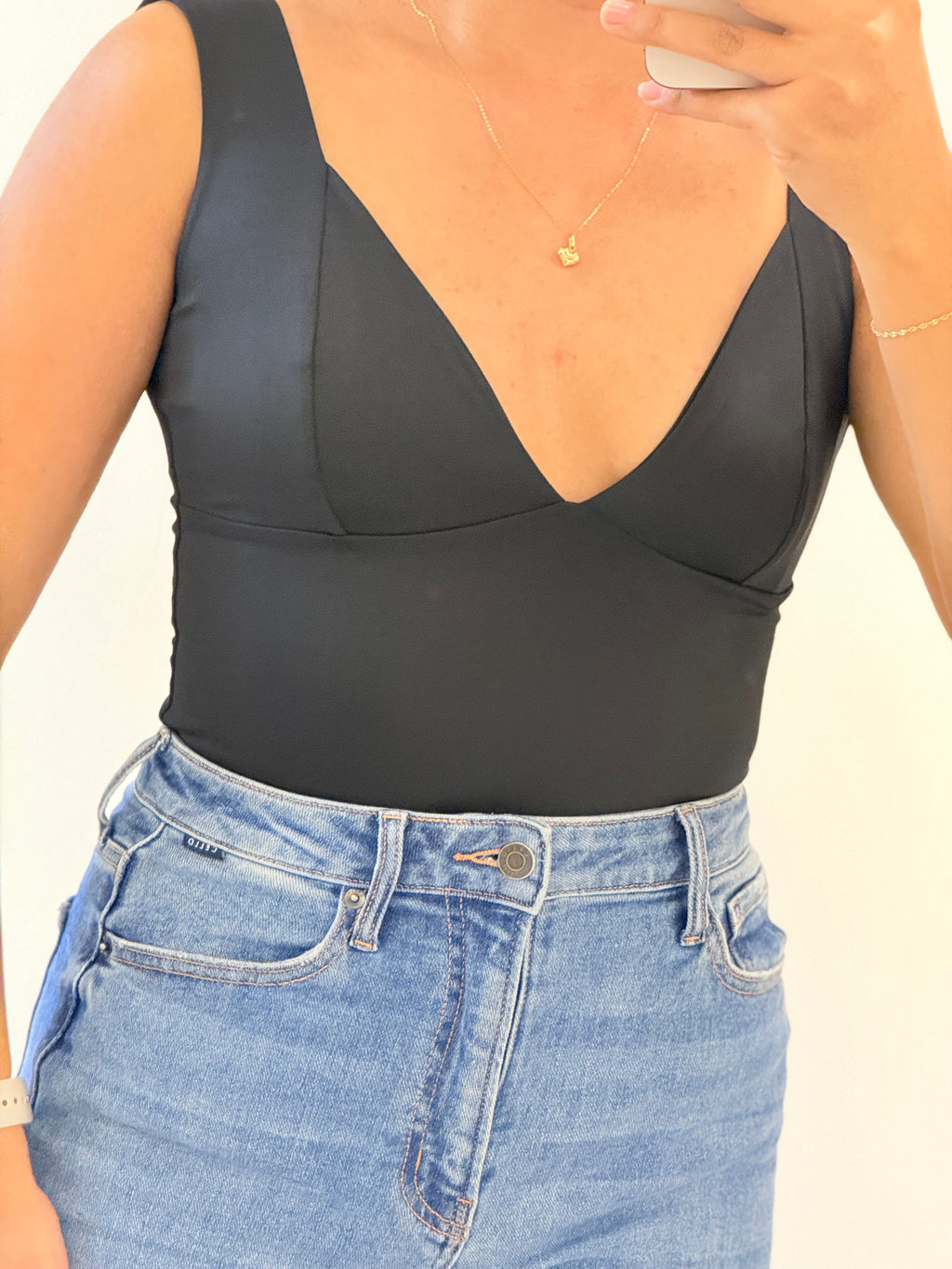 BODY VICTORIA NEGRO