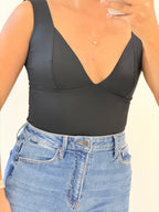 BODY VICTORIA NEGRO