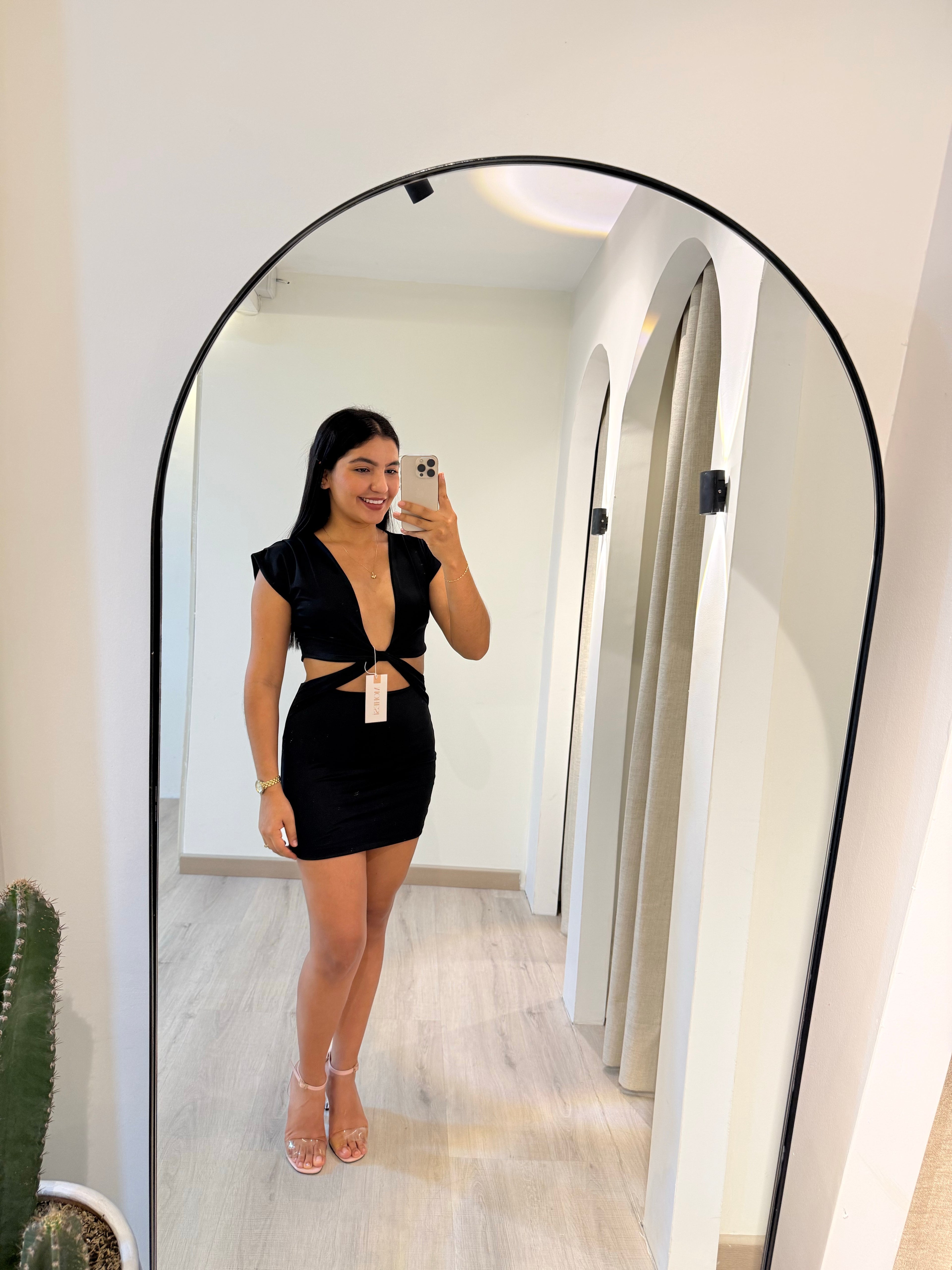 VESTIDO NIGGT NEGRO