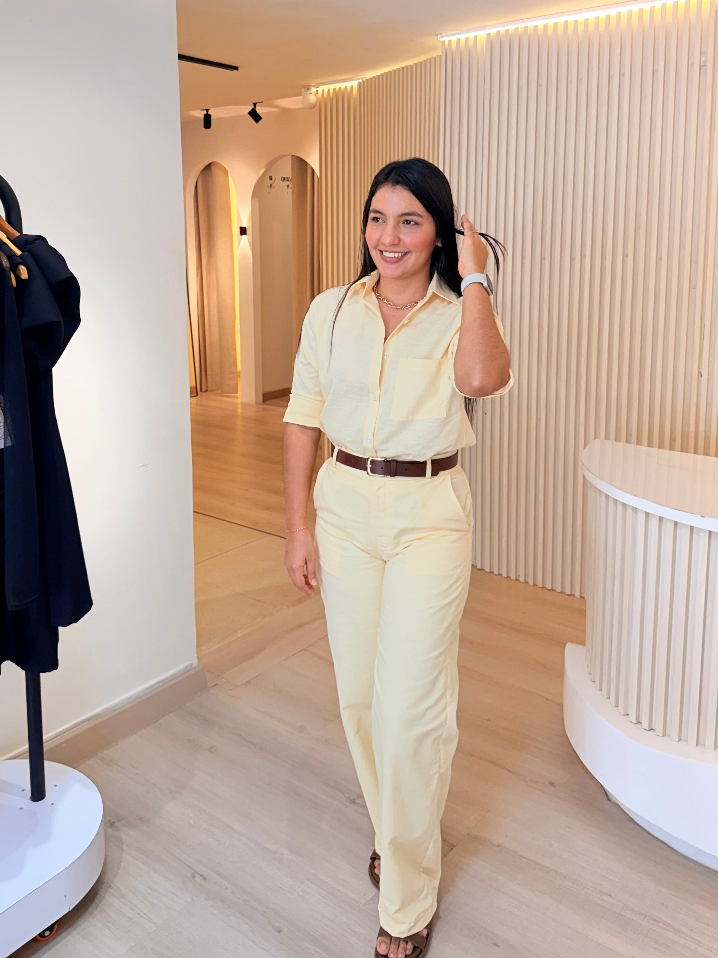 PANTALÓN LINO AMARILLO