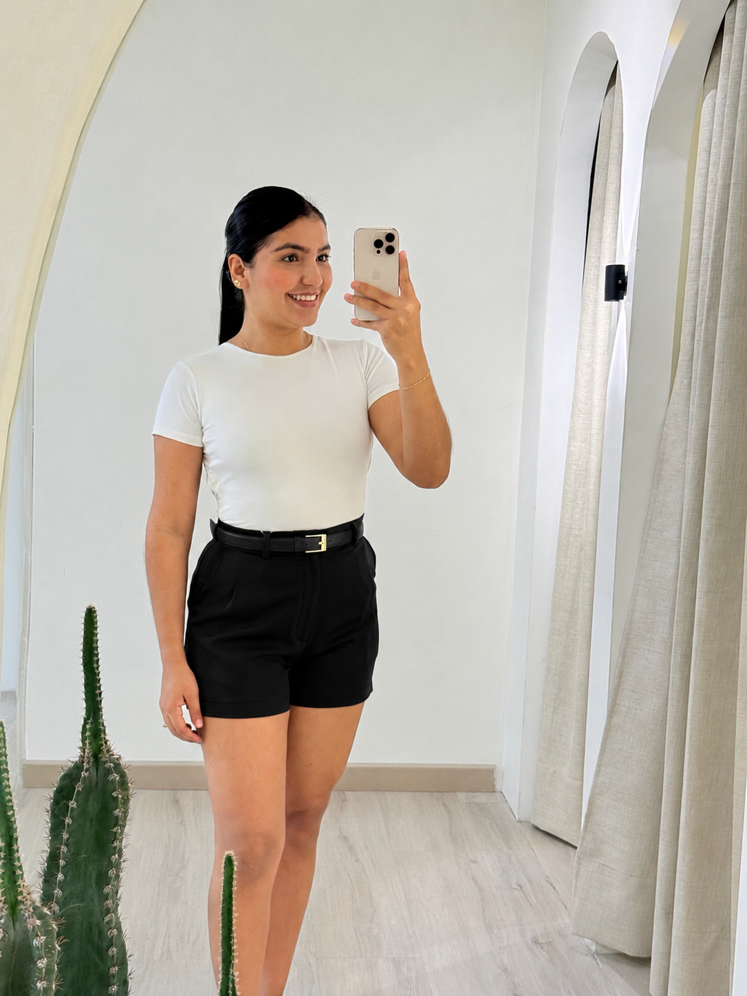 SHORT VIENA NEGRO