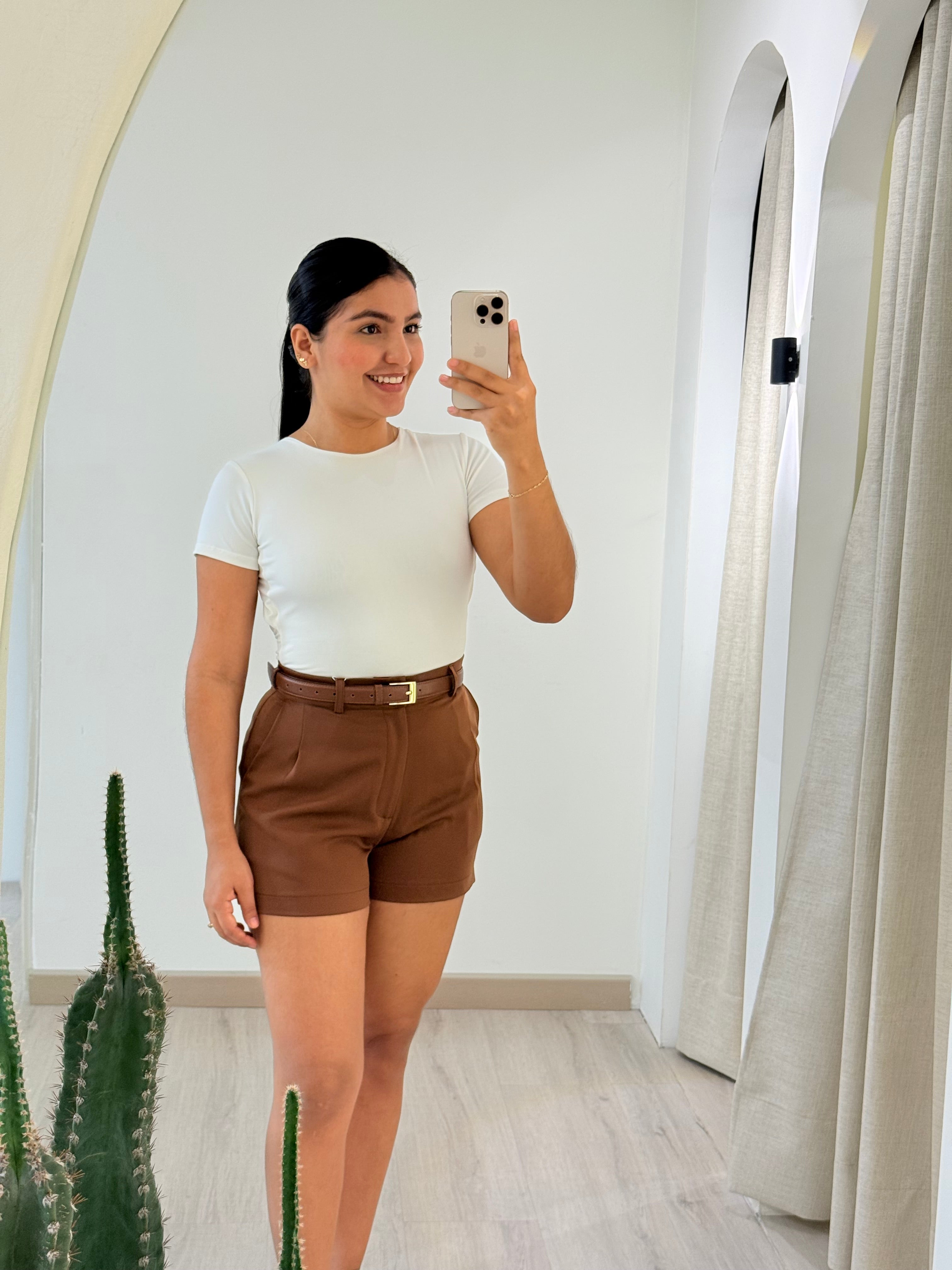 SHORT VIENA MOCCA