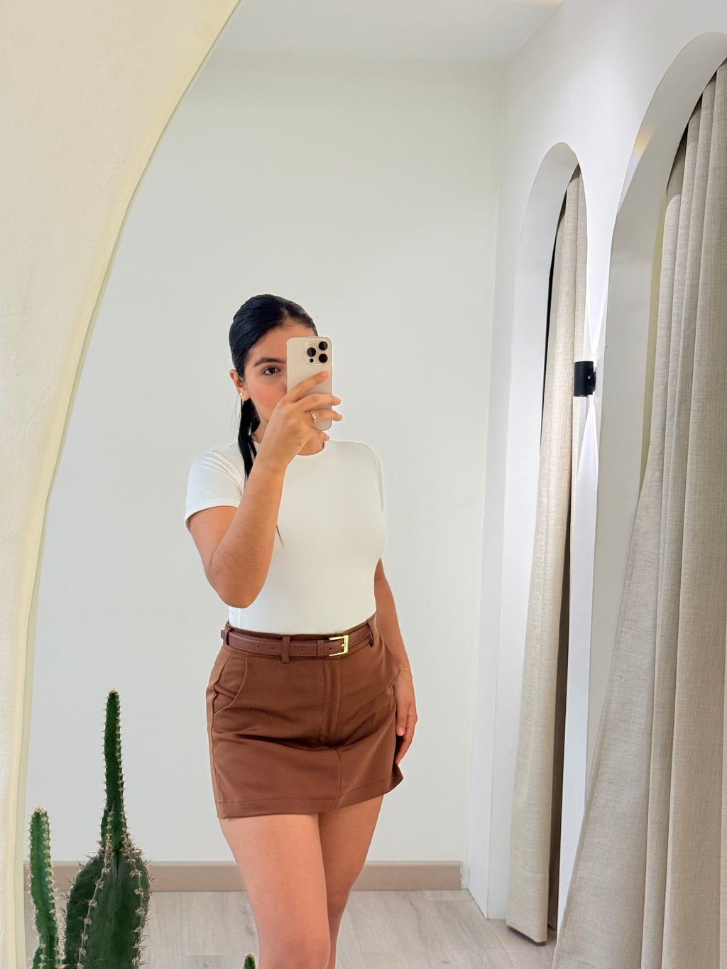 FALDA SHORT LAURA MOCCA